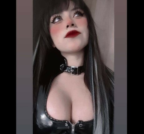 Sharyndoll model best picture