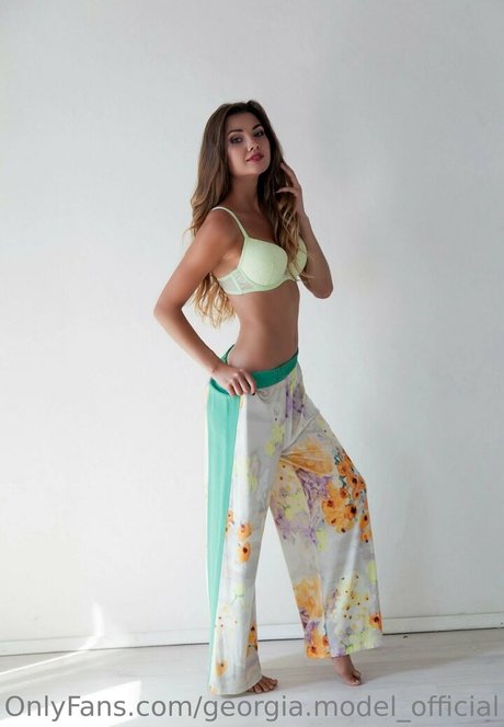 photopolli pornstar naked img