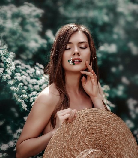 son onlyfans pornographic pictures