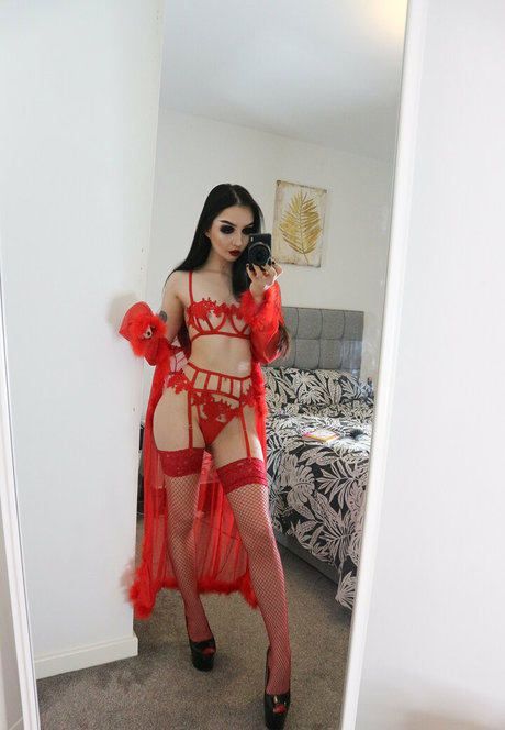 gloryhole princess onlyfans hd pic