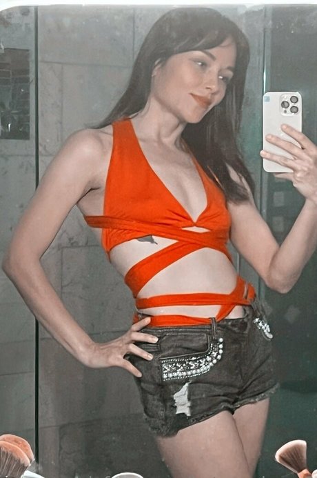 Kjaneway sexy star picture