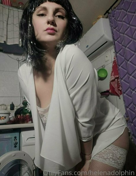 helenadolphin nude model pics