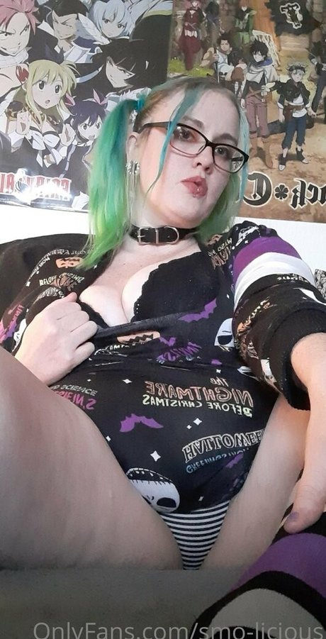 smo licious hot model photos