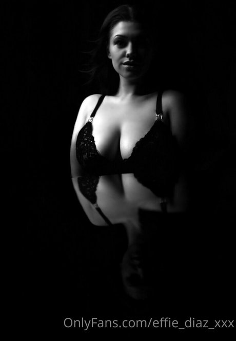 effie diaz xxx nudes model pic
