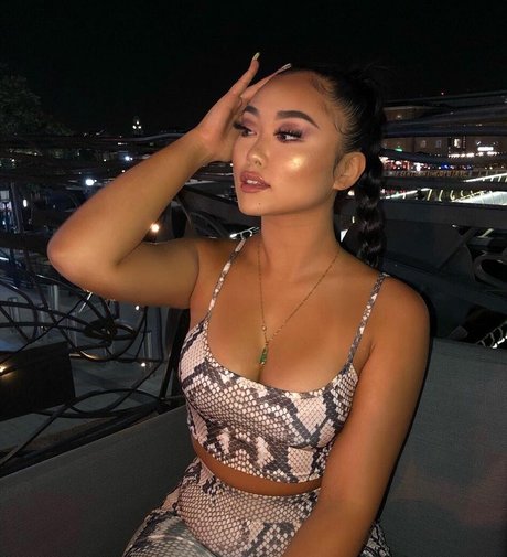 annouveauriche porn model pic