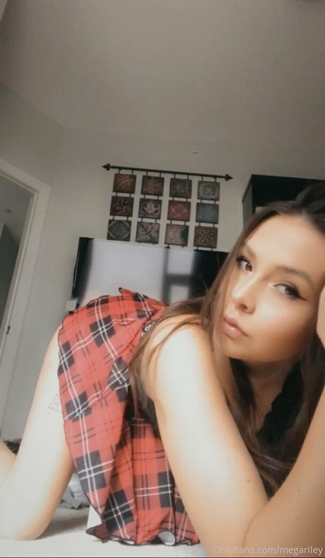 megariley nudes star pictures