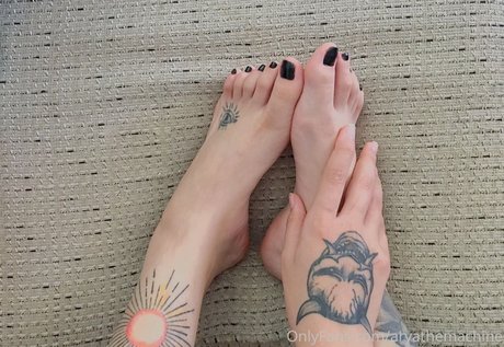 aryathemachine model exclusive pic