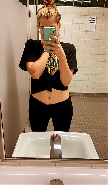 celebrity nude onlyfans porno archive