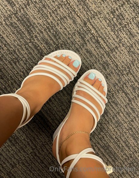 Msprettyfeet pornstar xxx pics