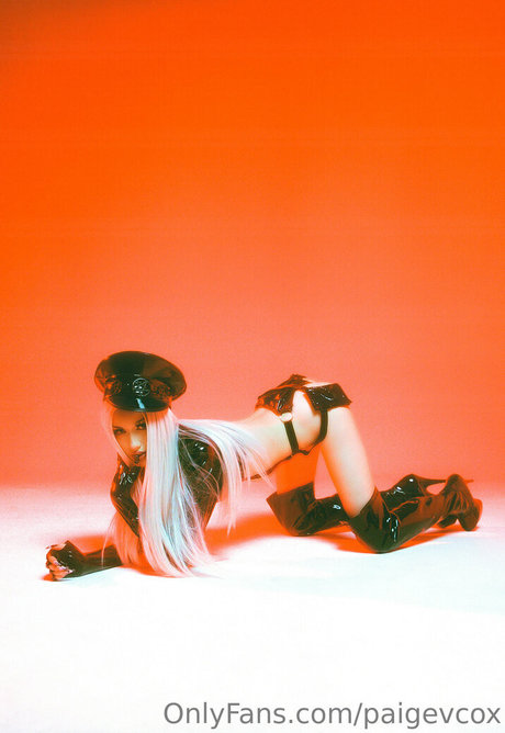 lovingpet sex actress pic