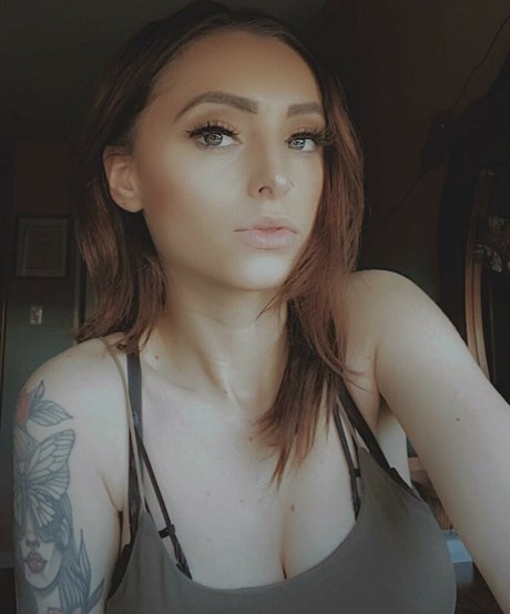 mature asian onlyfans pornographic photos