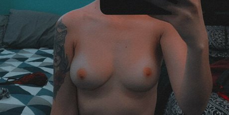 xoxoashleym hot model pics