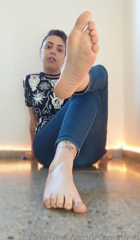 lemoonfeet model nice gallery