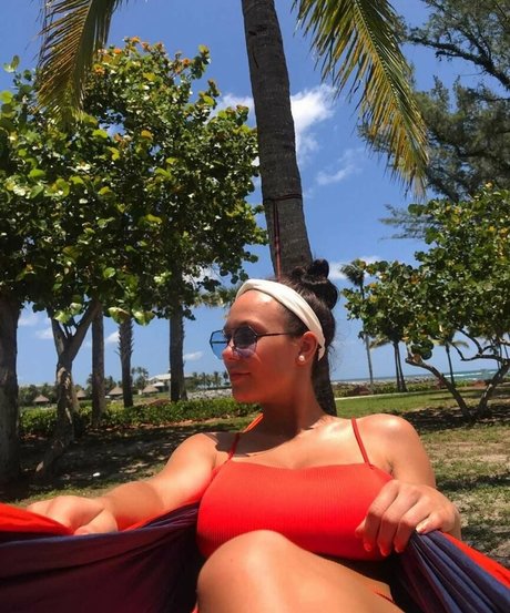 cuckold feet onlyfans erotic img