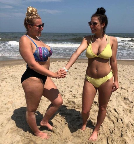 pregnant teacher onlyfans porno gallery