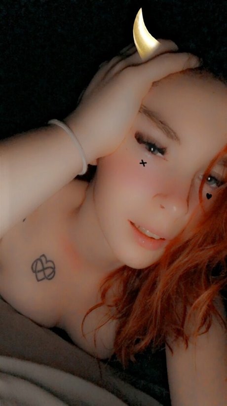 miniloupxxx star naked pic