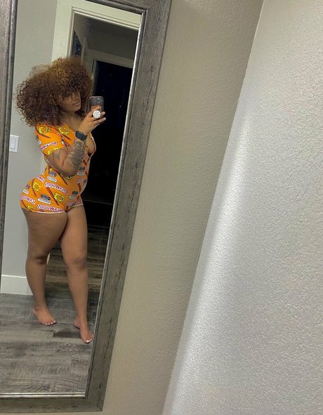 blasianhoney__ free star pic