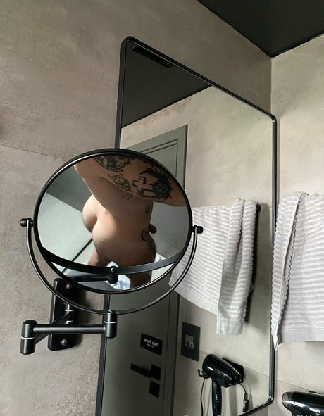 fill1 beautiful model gallery