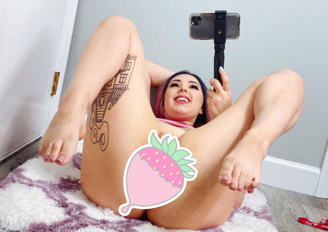 vixenvixie hot star pic