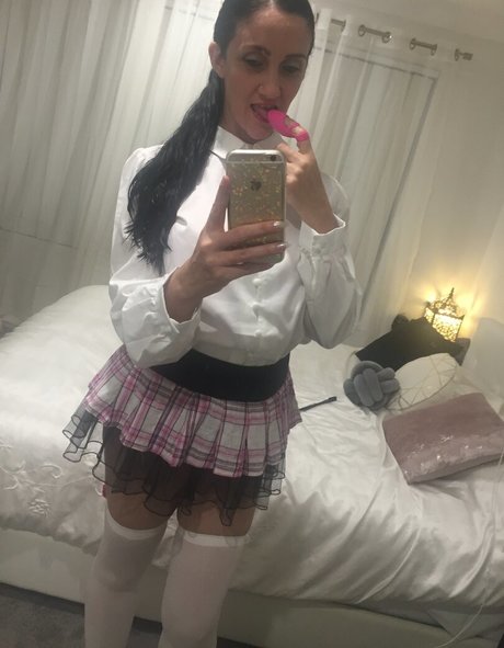 Krystal Kate pretty star img