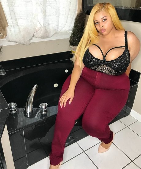 Jasmine Gunn star xxx photos