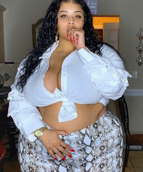 Jasmine Gunn Quick model image