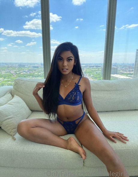 yoga onlyfans sexy nude photo