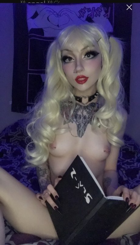 xxgothdollyxx model porn pics