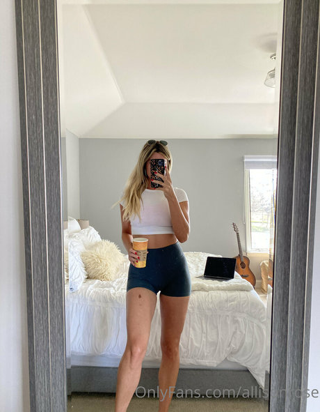 brother onlyfans exclusive pic