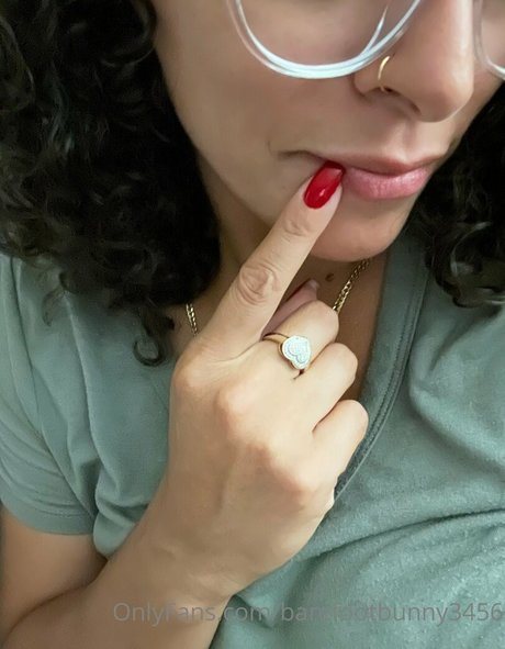 barefootbunny3456 pretty actress pics