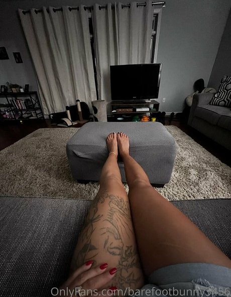 barefootbunny3456 star erotic photos