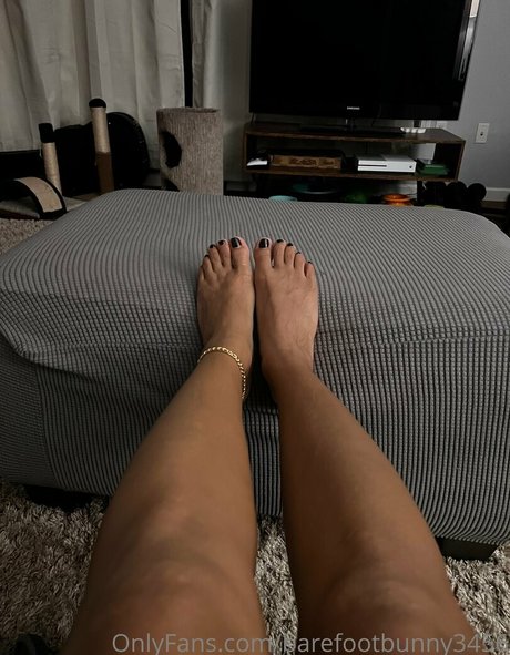 barefootbunny3456 hd pornstar pic