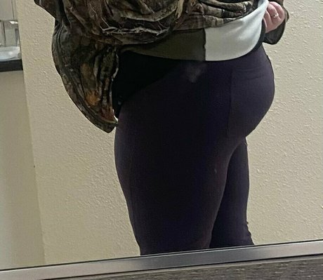 milf yoga onlyfans art naked picture