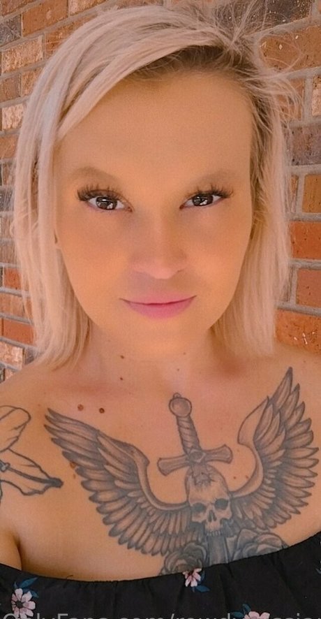 rowdyrussian pretty model img