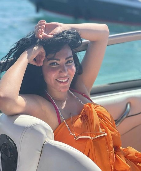 milf yoga onlyfans pornographic photo