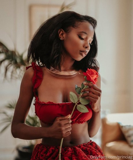 butterflyyg model sexy pics