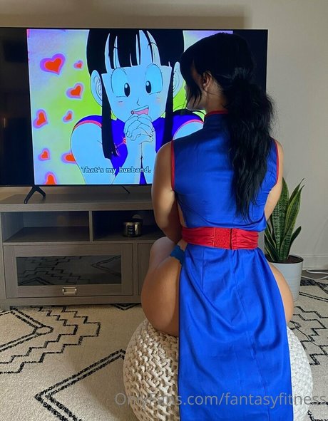 Turkish Chi Chi star beautiful pic