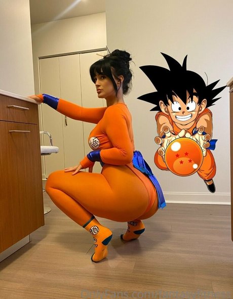 Turkish Chi Chi hot actress galleries