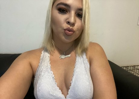 Rharrirhound Profile pic