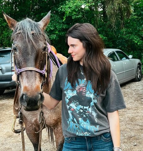 Brett Cooper star picture