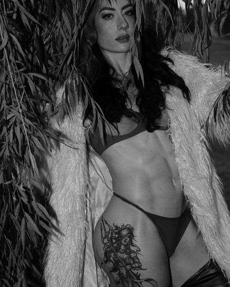 facial onlyfans naked images