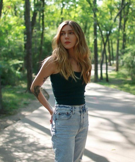 marzz nude star photo