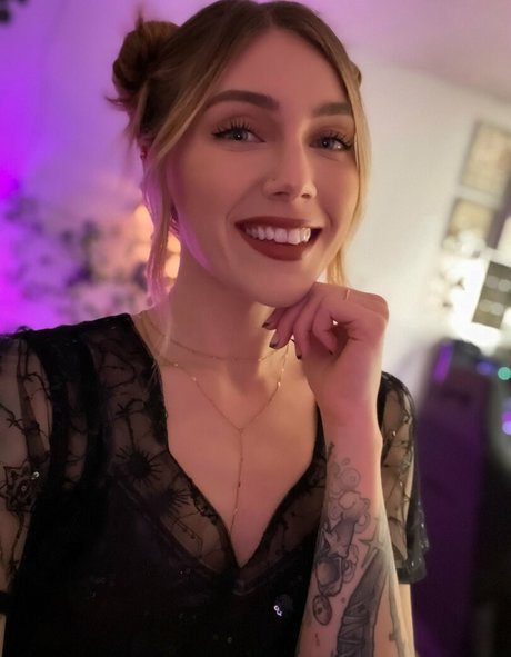 marzz high quality actress images