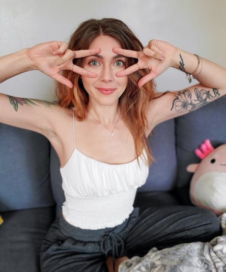 marzz pornographic model pics