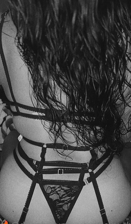 danah curvy sex actress images