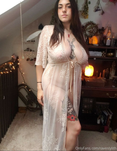 ravenlylith sex actress pictures