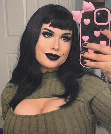 mariana labruja hd actress picture