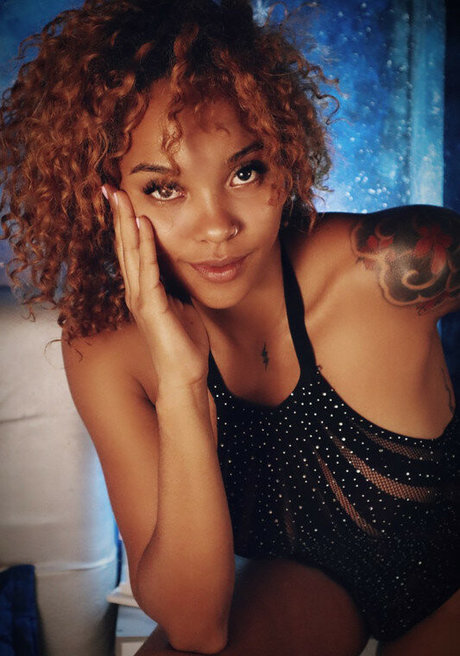 Elektra Kay pornstar naked photo