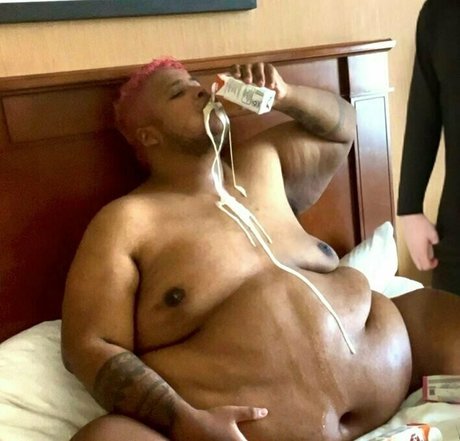 kingslard star nude images