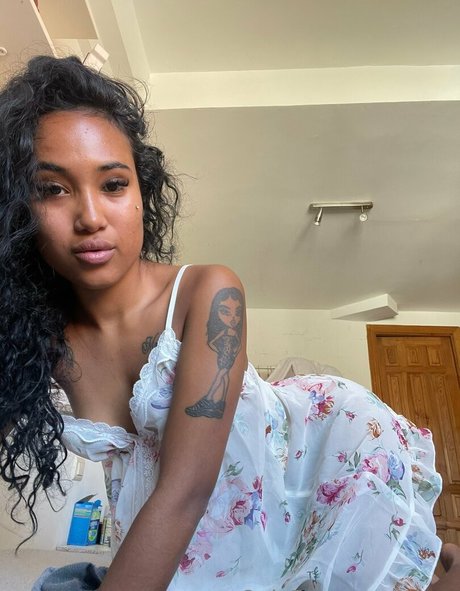 clazx beautiful pornstar image